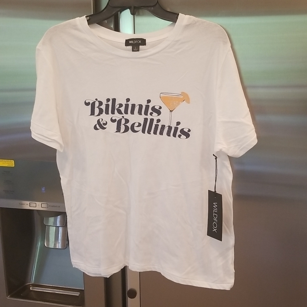 💕WILDFOX💕 Bikinis & Bellinis Graphic Tee L NWT
